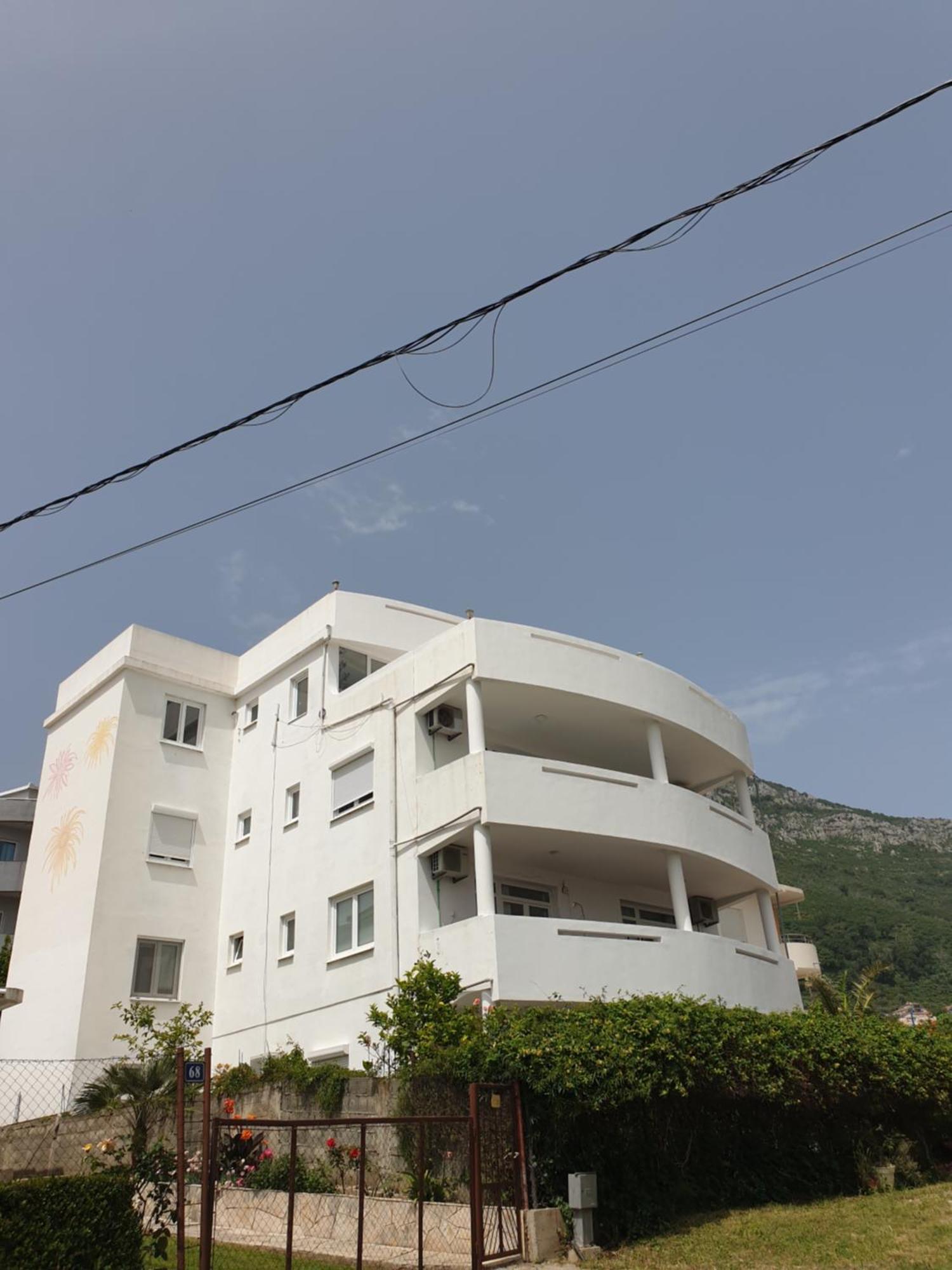 Montenegrinbeautystar Bar Buitenkant foto